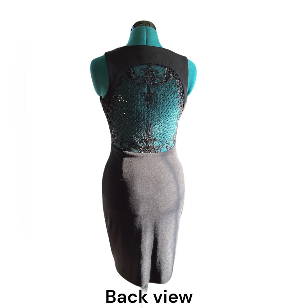 Guess Lace Back Sheath Cocktail Dress
